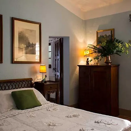 Sleeps 6 With Air Con * Stresa